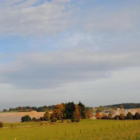 In Bontkirchen , Cleaning Included Apartment *